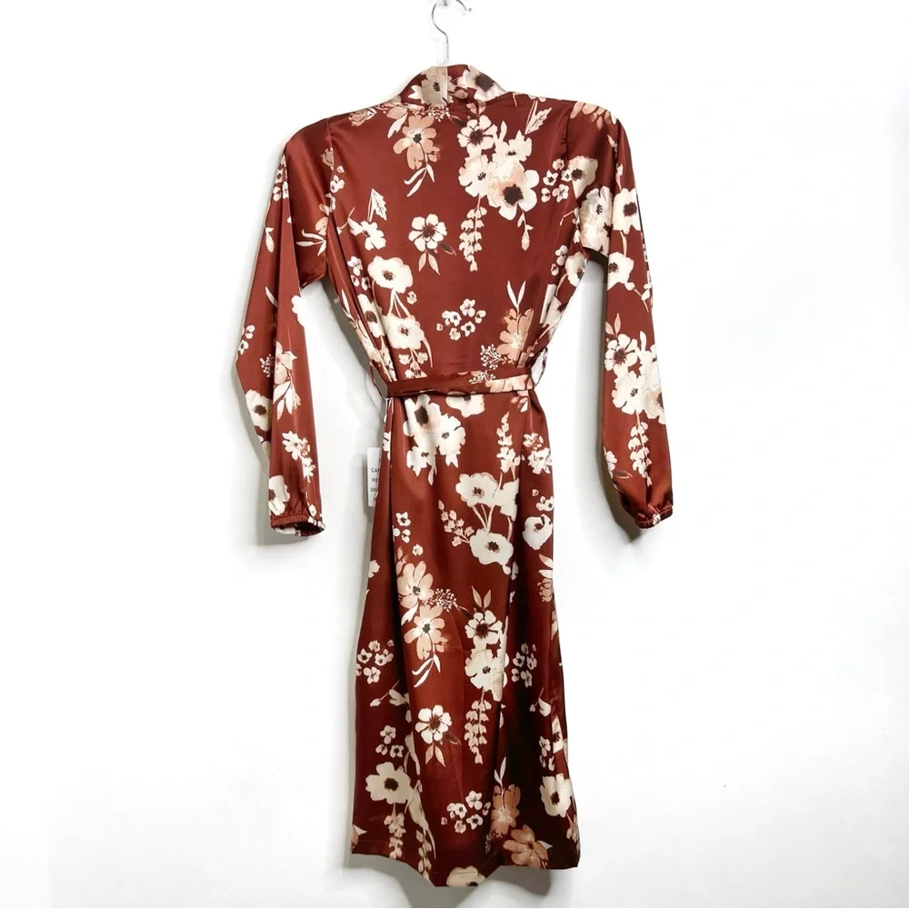 Joyfolie Mia Joy Pomona Satin Duster Robe in Rust Floral NWT Size 10